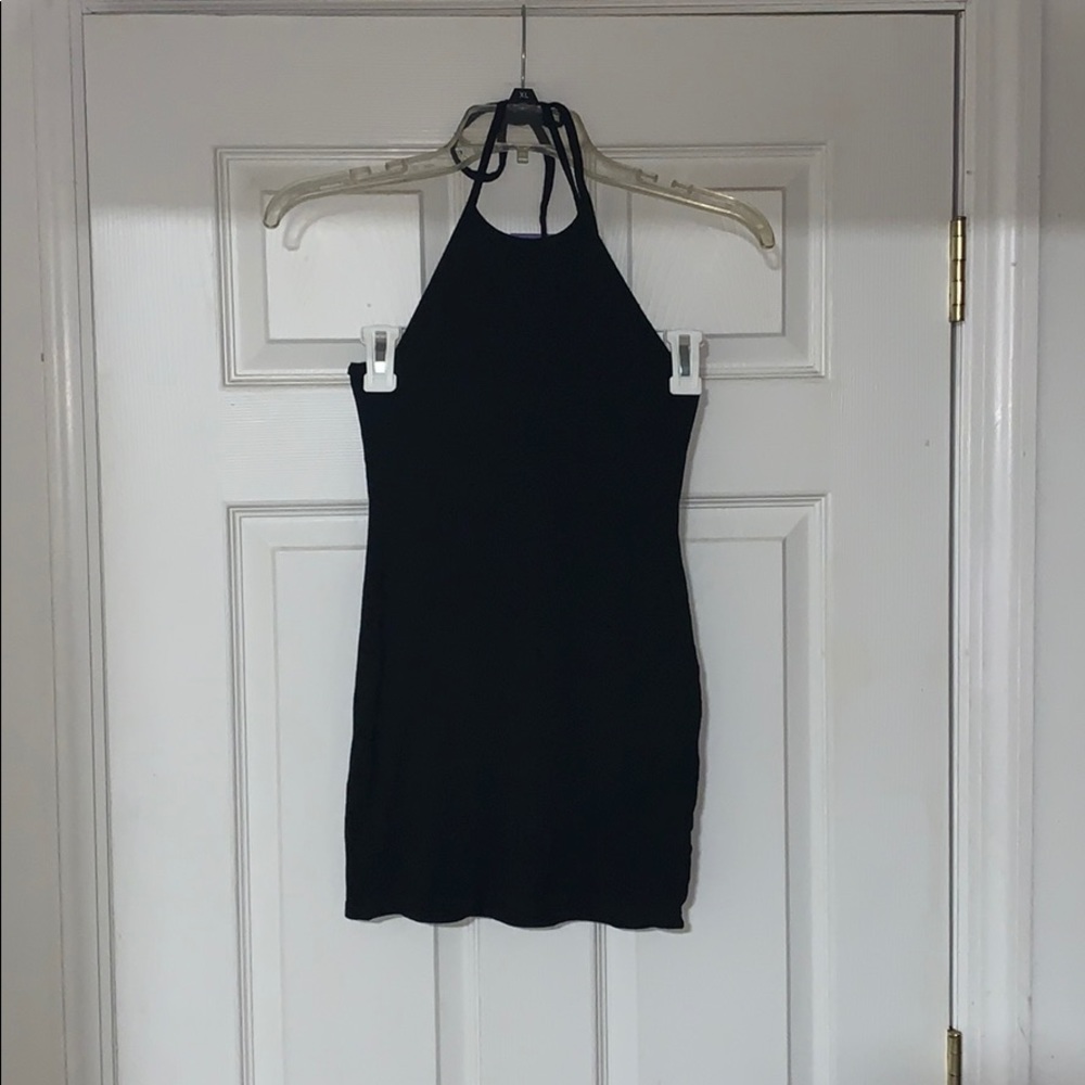 Popular Basics Halter Top